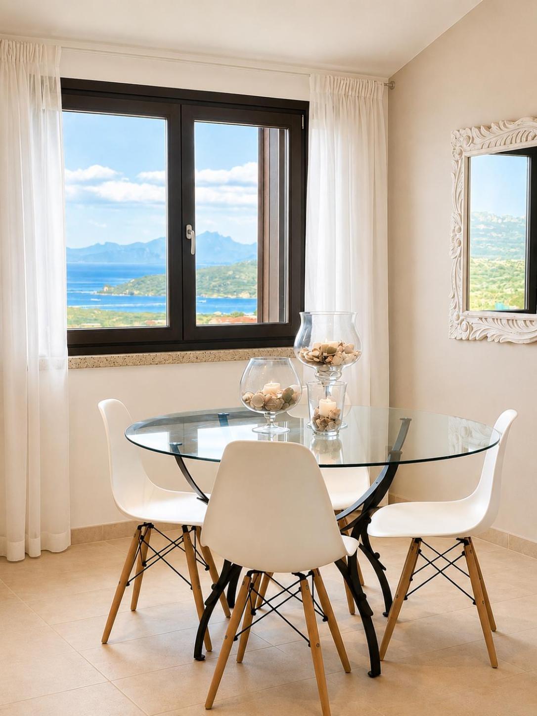 Appartamento con 1 Camera da Letto e Vista Mare - Su 2 Livelli